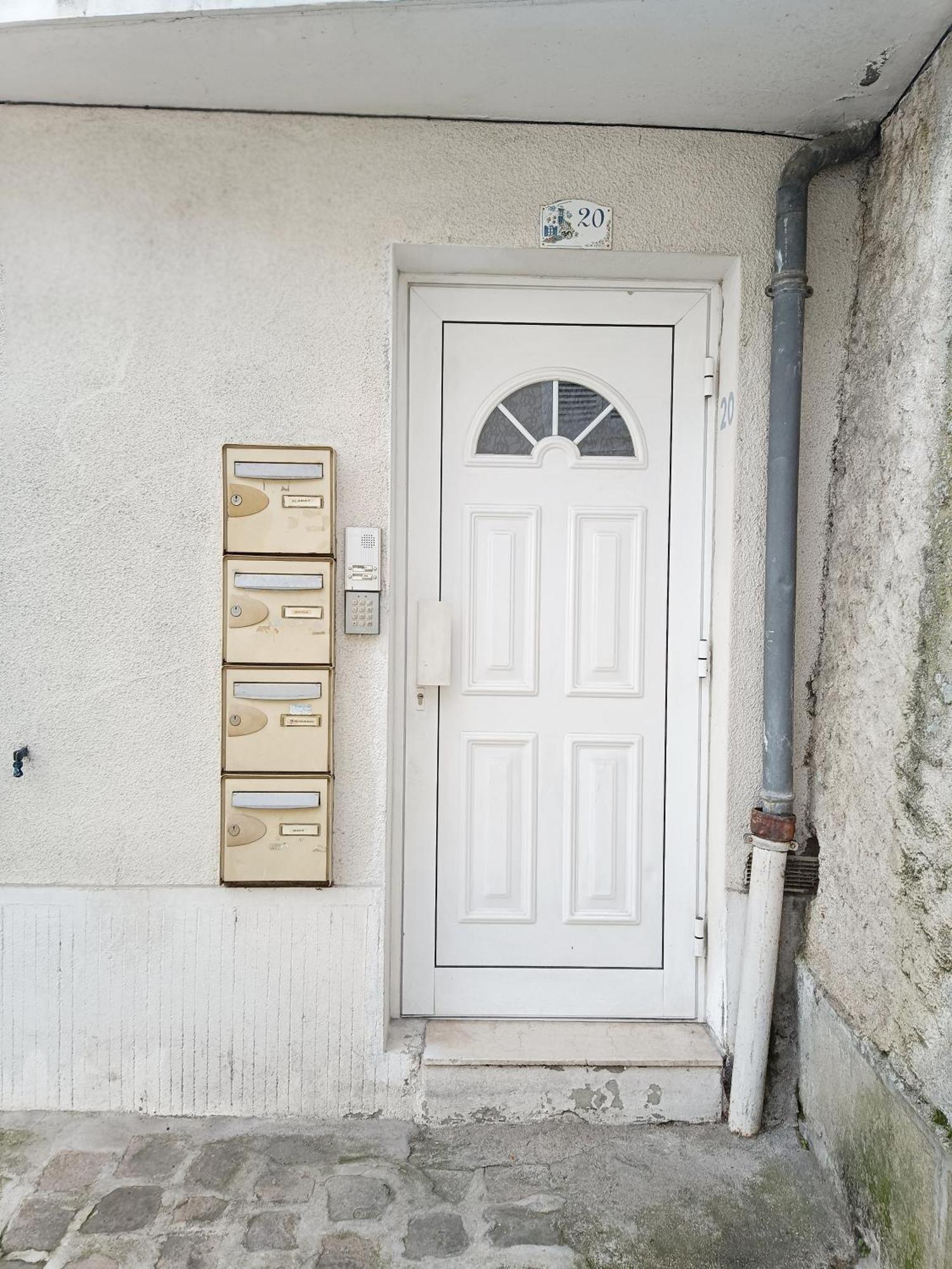 La Suite Du Pilote La Ferte-Alais Exterior foto